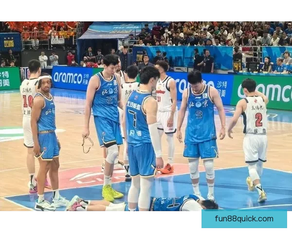 北京次节打出18-0强势反超广东半场领先五分